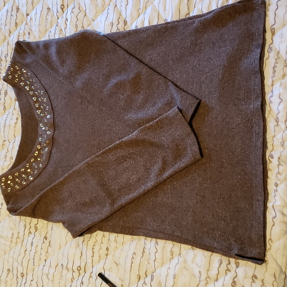 Long sleeve top